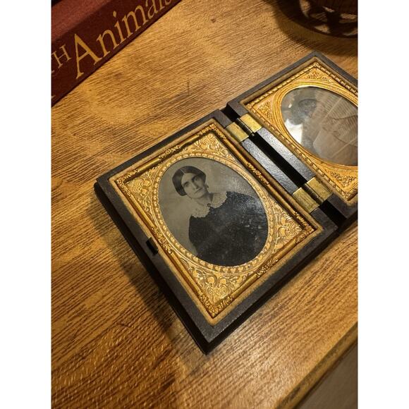 Antique Double Daguerreotype Photograph Man & Woman Ninth Plate Victorian Moody - Picture 4 of 16